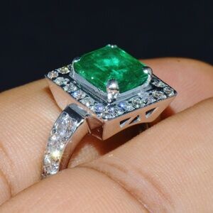 CERTIFIED NATURAL 4.7CTS VS G DIAMOND EMERALD 950 SOLID PLATINUM RING